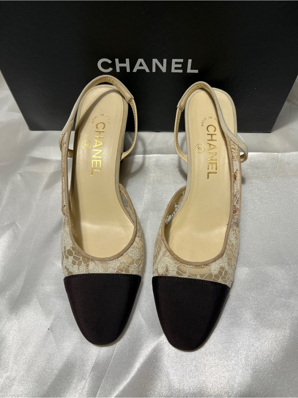 CHANEL Beige Lace Slingback Mules with Black Cap Toe